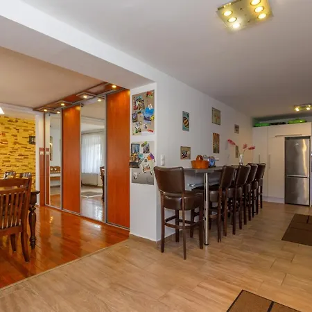 Apartament Sunnyside *